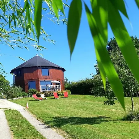 La Maison Ronde Et Ses 2 Cahutes Hébergement de vacances